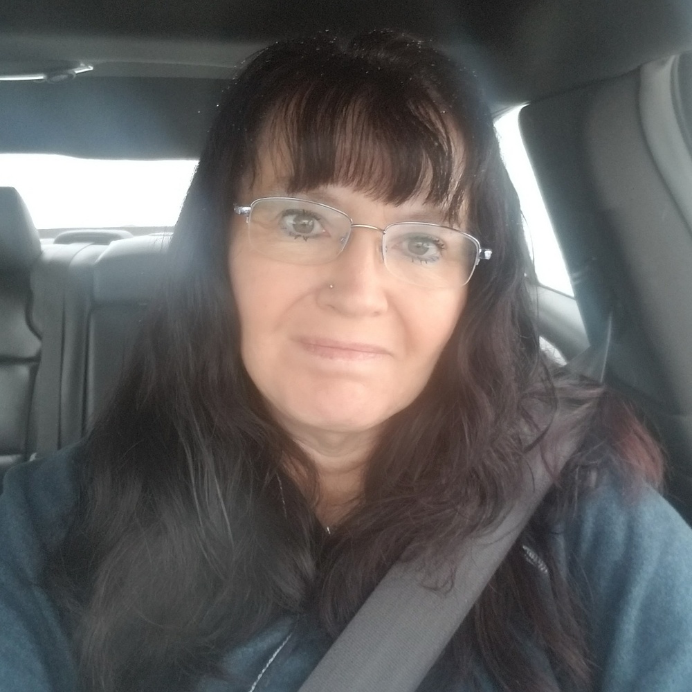Meet your Posher, Brenda